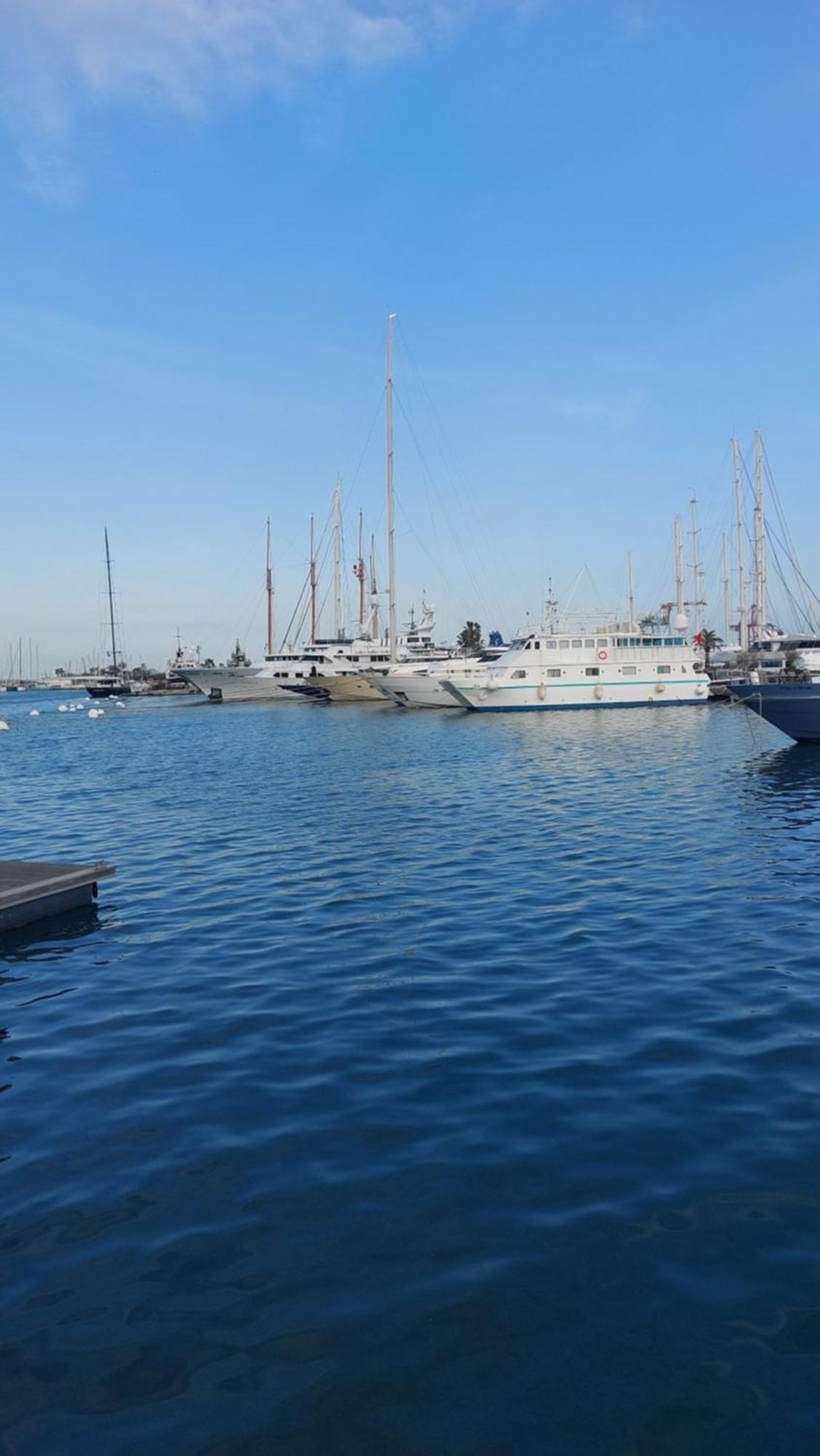 Lyesblb Aparthotel Valencia Ngoại thất bức ảnh